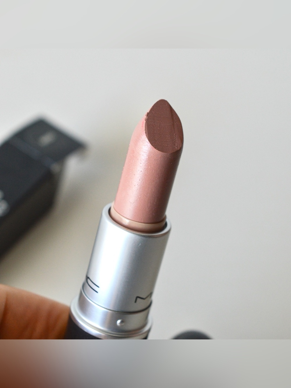 MAC Cosmetics Lipstick *MASQUE* Alexander McQueen Limited Edition RARE - Picture 9 of 11